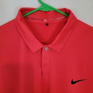 Nike Tiger Woods Collection Golf Snap Button Polo Shirt Mens Size M Medium Red